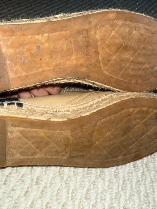 Two-Tone Chanel Espadrille Sneakers - Beige and Black - Picture 6 of 7